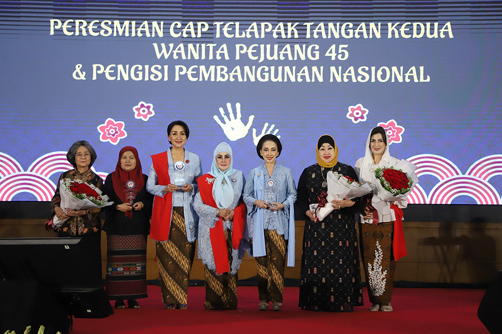 Peresmian Cap Telapak Tangan Wanita Pejuang 45. (BeritaNasional/Elvis Sendouw)