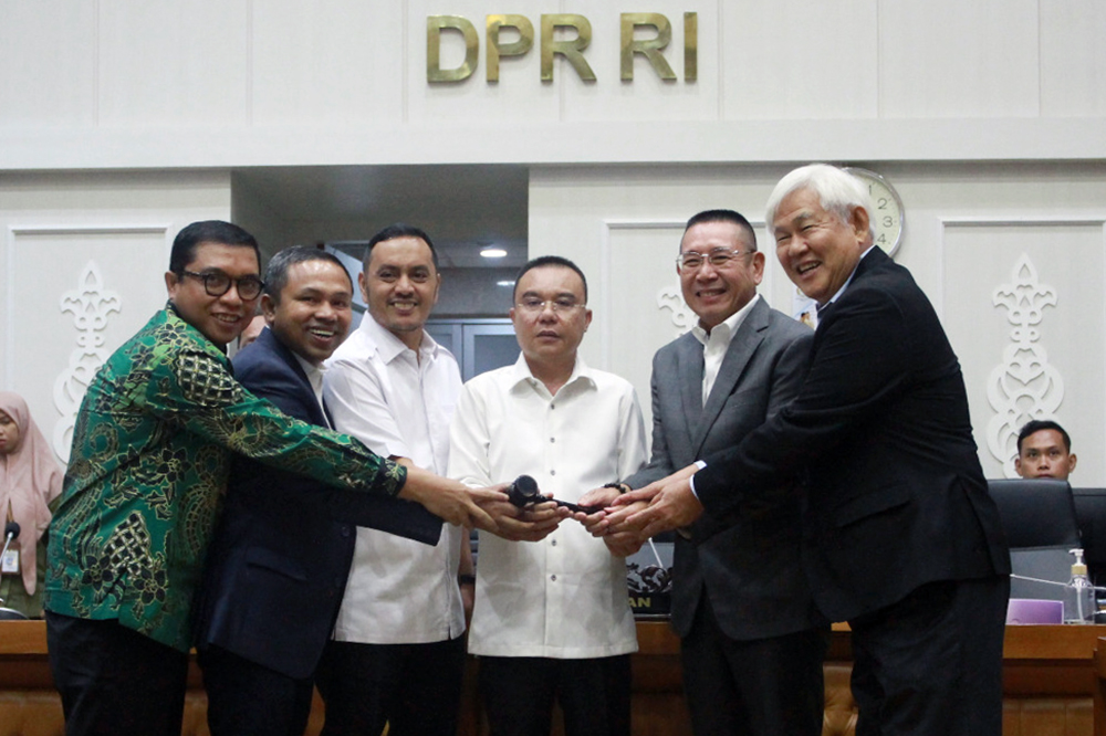 Pergantian ketua Baleg DPR RI yang baru. (BeritaNasional/Elvis Sendouw)