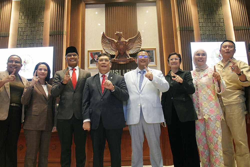 Pergantian Wakil Ketua Komisi I Sufmi Dasco secara resmi menyampaikan pergantian Wakil Ketua Komisi I DPR RI. (BeritaNasional/Elvis Sendouw)
