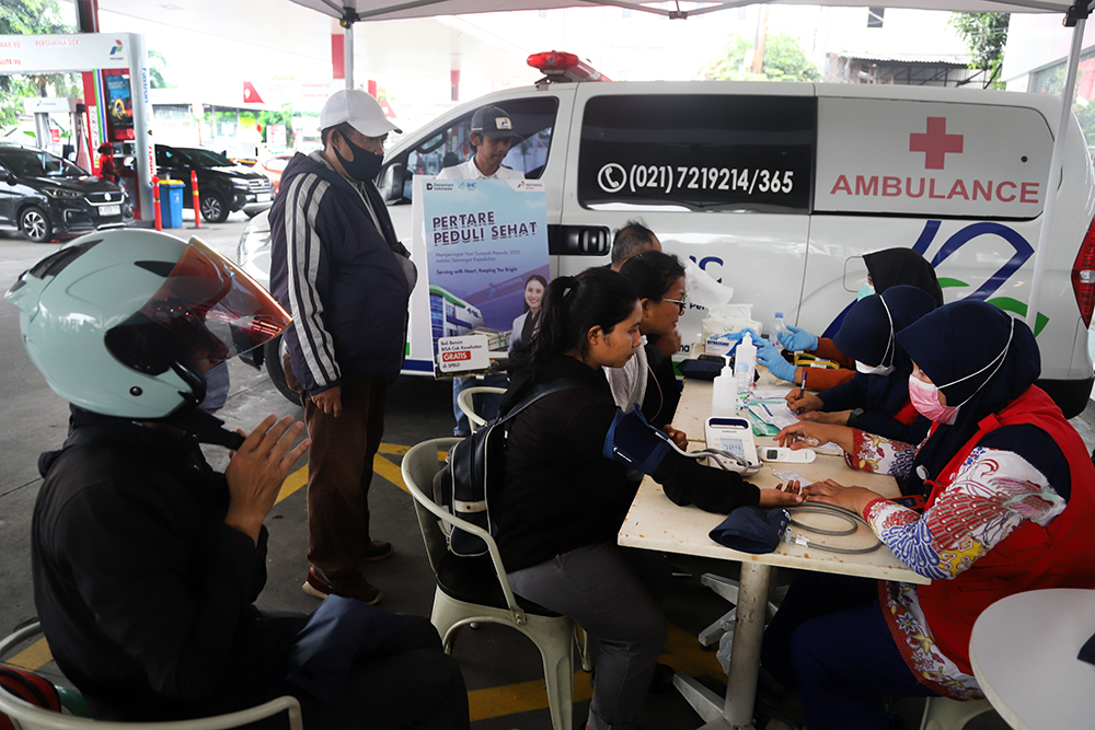 Peringatan Sumpah Pemuda, PT Pertare Bersama IHC RSPP Gelar Cek Kesehatan Gratis PT Pertare bersama  Indonesia Healthcare Corporation Rumah Sakit Pusat Pertamina (IHC RSPP) bertepatan dengan momentum peringatan Sumpah Pemuda, berikan kesehatan gratis. (BeritaNasional/Elvis Sendouw)