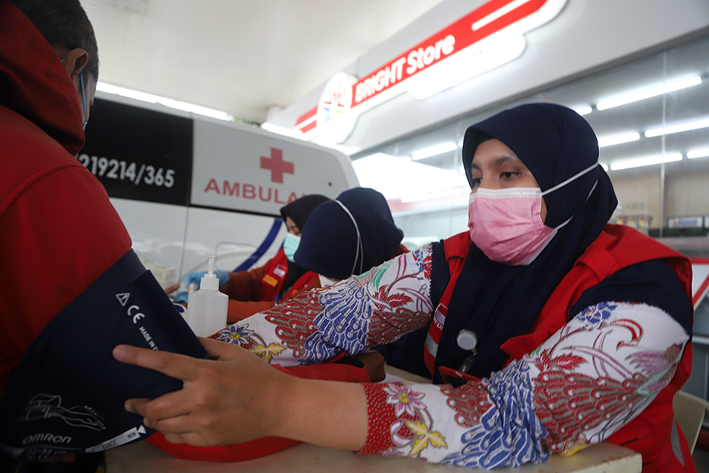 Peringatan Sumpah Pemuda, PT Pertare Bersama IHC RSPP Gelar Cek Kesehatan Gratis PT Pertare bersama  Indonesia Healthcare Corporation Rumah Sakit Pusat Pertamina (IHC RSPP) bertepatan dengan momentum peringatan Sumpah Pemuda, berikan kesehatan gratis. (BeritaNasional/Elvis Sendouw)