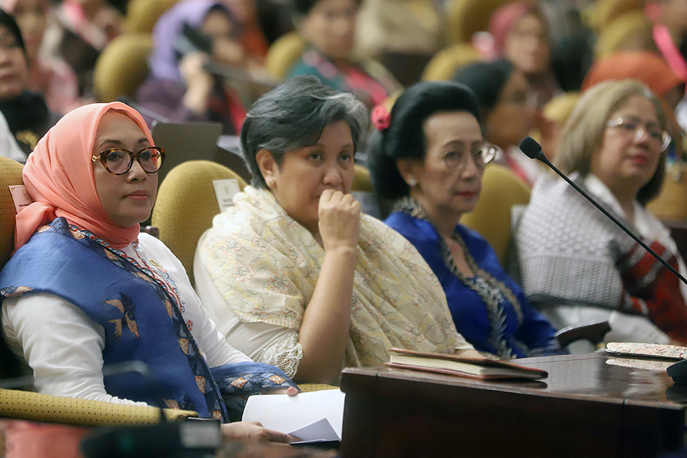 Menteri Pemberdayaan Perempuan dan Perlindungan Anak (PPPA) Arifah Fauzi hadiri peringatan Hari Ibu bersama Kaukus Perempuan Parlemen Politik Indonesia. (BeritaNasional/Elvis Sendouw)
