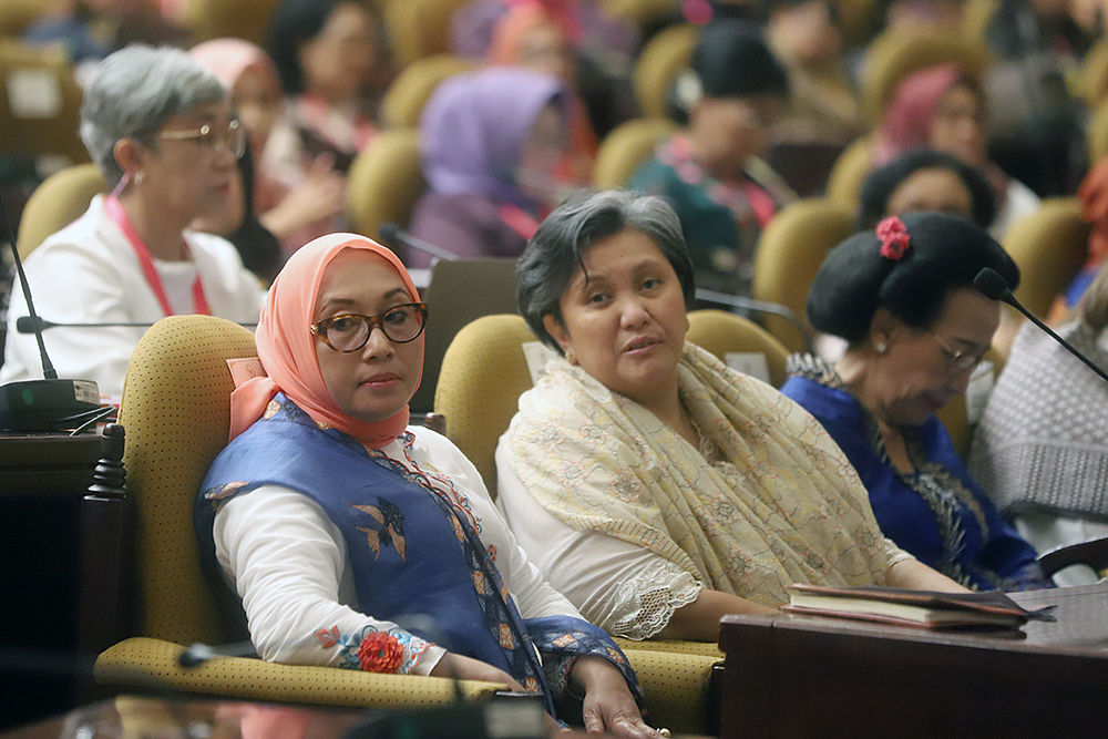Menteri Pemberdayaan Perempuan dan Perlindungan Anak (PPPA) Arifah Fauzi hadiri peringatan Hari Ibu bersama Kaukus Perempuan Parlemen Politik Indonesia. (BeritaNasional/Elvis Sendouw)