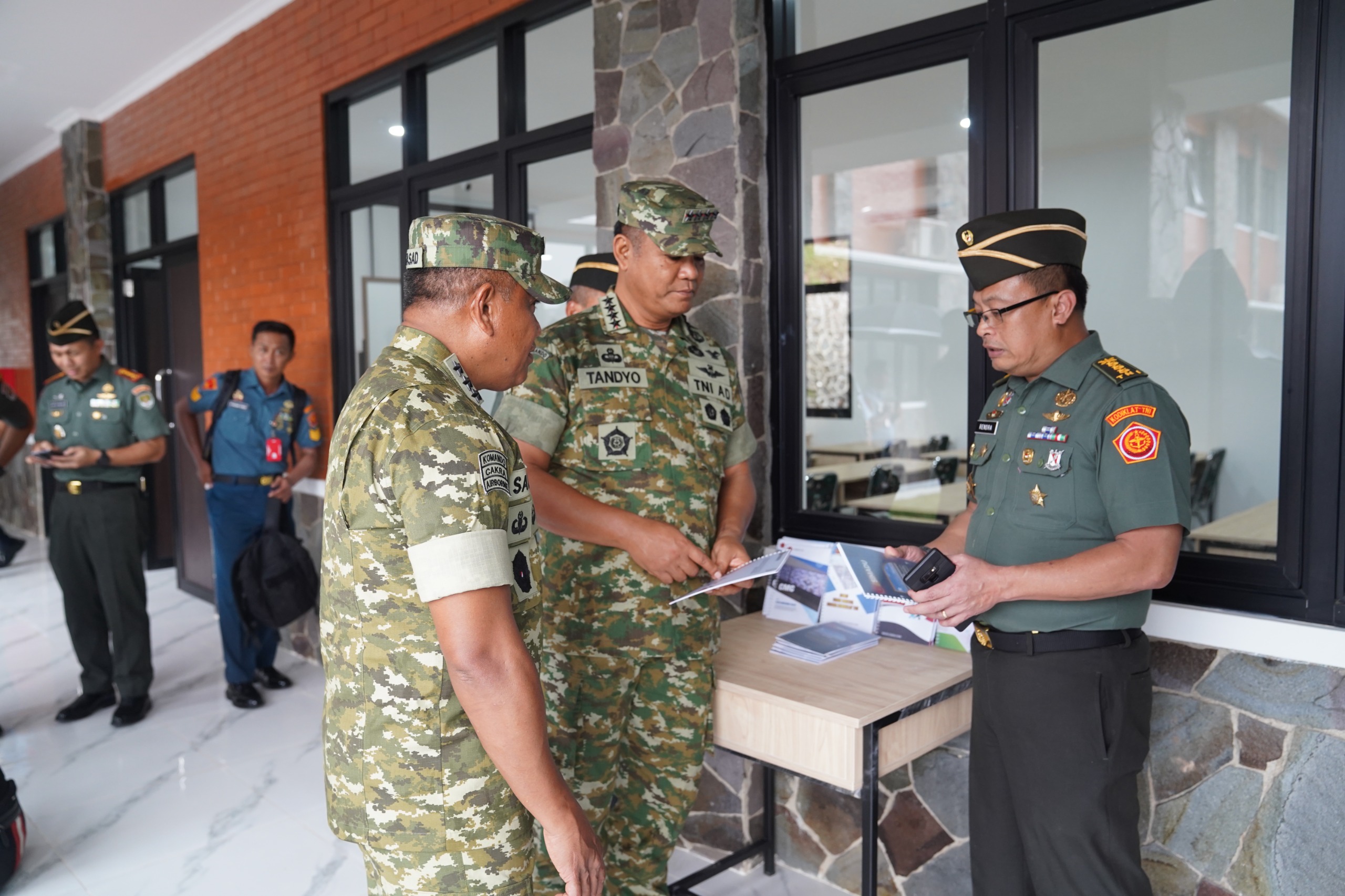 TNI resmikan fasilitas Sekolah Perwira Prajurit Karier (Sepa PK) TNI di lingkungan Kodiklat TNI, Tangerang, Banten. (BeritaNasional/Elvis/HO Dispenad)