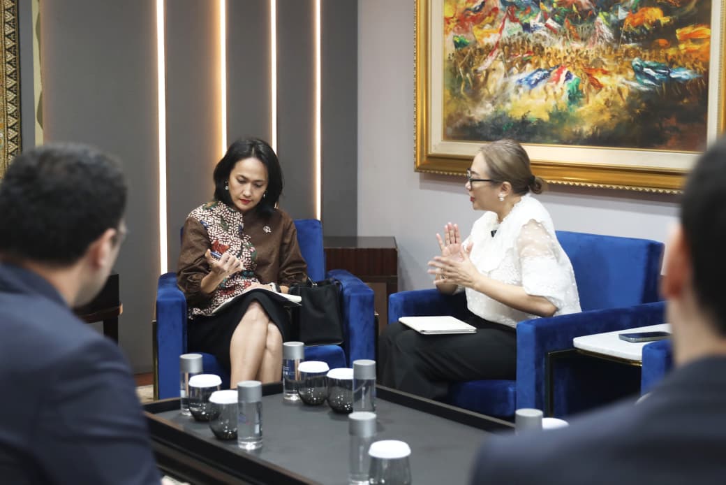 Wakil Menteri Pelindungan Pekerja Migran Indonesia (Wamen P2MI), Christina Aryani, gelar pertemuan bersama Duta Besar Turki untuk Indonesia, Talip Küçükcan, serta Dirjen Amerika dan Eropa Kementerian Luar Negeri (Kemlu), Grata Endah Werdaningtyas, di Kantor Kemenlu. (BeritaNasional/Elvis/HO P2MI)