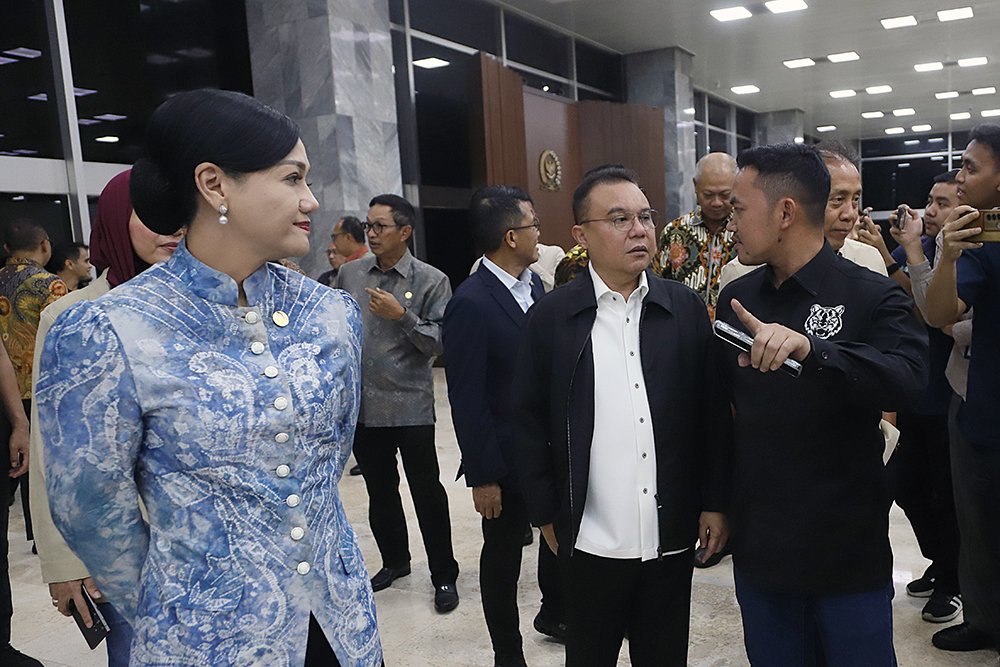 Pimpinan DPR terima OJK dan Bursa Efek Indonesia bahas penguatan pasar modal. (BeritaNasional/Elvis Sendouw)