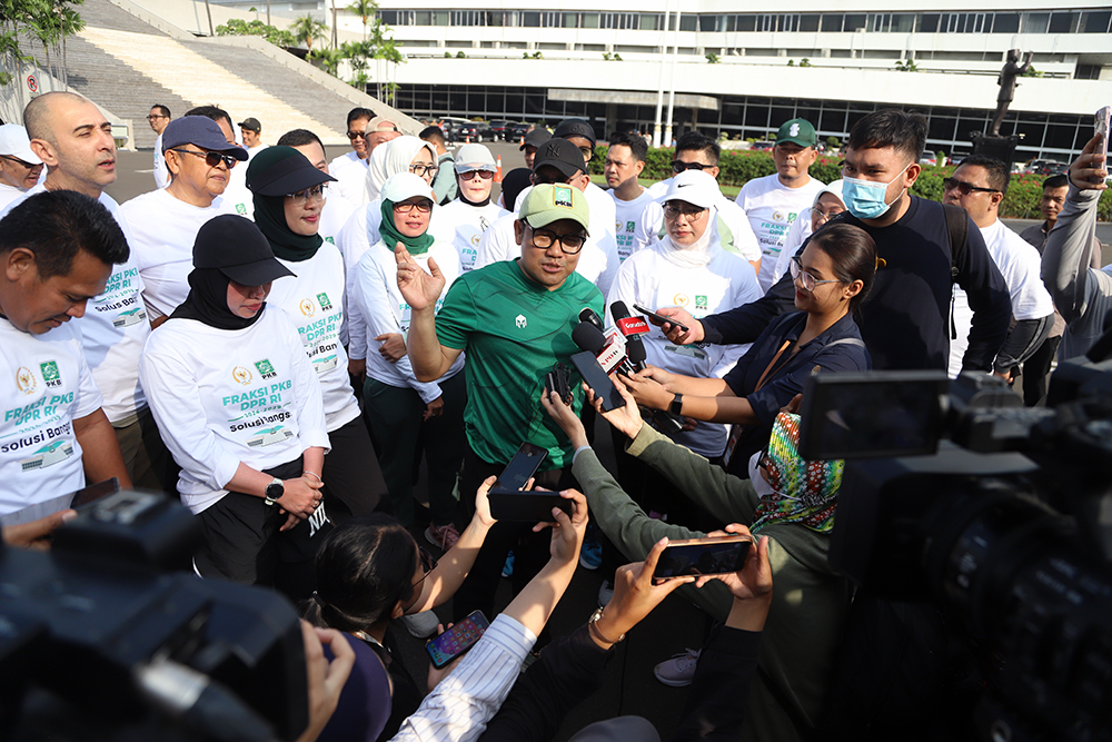 Jalan sehat dan Sekolah Pendidikan Legislatif PKB. (BeritaNasional/Elvis Sendouw)