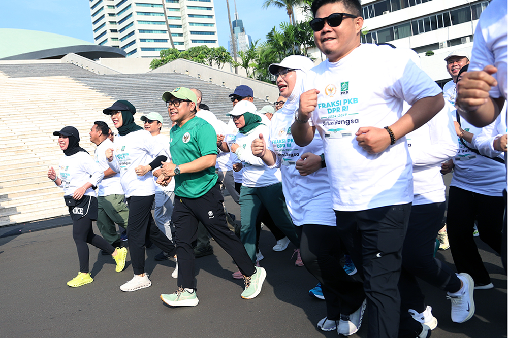 Jalan sehat dan Sekolah Pendidikan Legislatif PKB. (BeritaNasional/Elvis Sendouw)