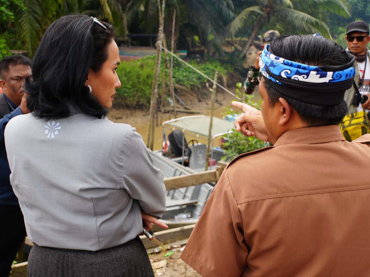 PLBN Sebatik Jadi Kunci Pengawasan Perbatasan, Wamen Christina Dorong Segera Dibuka Wamen Christina Aryan meninjau PLBN Sebatik di Kabupaten Nunukan, Kalimantan Utara (BeritaNasional/Elvis Sendouw/HO Hms P2MI)