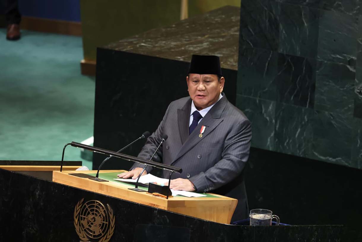 Presiden Prabowo Subianto menyampaikan pandangannya dalam Konferensi Internasional Tingkat Tinggi (KITT) untuk Penyelesaian Damai atas Masalah Palestina dan Implementasi Solusi Dua Negara di Markas Besar Perserikatan Bangsa-Bangsa (PBB), New York, Amerika Serikat, Senin (22/9/2025). (Biro pers)