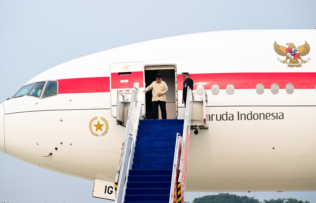 Presiden Republik Indonesia Prabowo Subianto tiba di Bandara Udara Brussel pada Sabtu (12/7/2025).(Biropers)