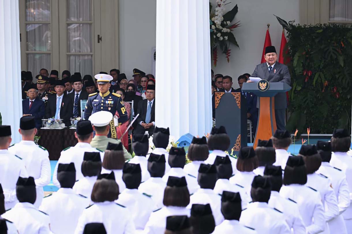 Presiden Prabowo Subianto menyampaikan pidatonya saat upacara peringatan Hari Lahir Pancasila di Lapangan Gedung Pancasila, kompleks Kementerian Luar Negeri, Jakarta, Senin (1/6/2026). (Biropers)