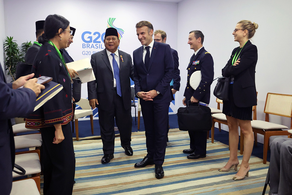 Pertemuan Presiden RI Prabowo Subianto dan Presiden Prancis  Emmanuel Macron pada KTT G20 Brasil. (BeritaNasional/Elvis Sendouw/HO BPMI Setpres/Syauqi)