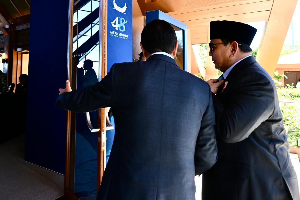 Presiden RI Prabowo Subianto menghadiri sesi Retreat dalam rangka Konferensi Tingkat Tinggi (KTT) ke-48 ASEAN di Filipina. (BeritaNasional/Elvis/HO Biro Pers Istana)