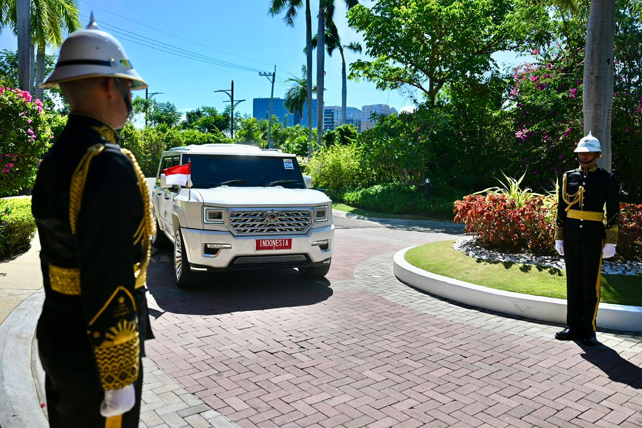 Presiden RI Prabowo Subianto menghadiri sesi Retreat dalam rangka Konferensi Tingkat Tinggi (KTT) ke-48 ASEAN di Filipina. (BeritaNasional/Elvis/HO Biro Pers Istana)