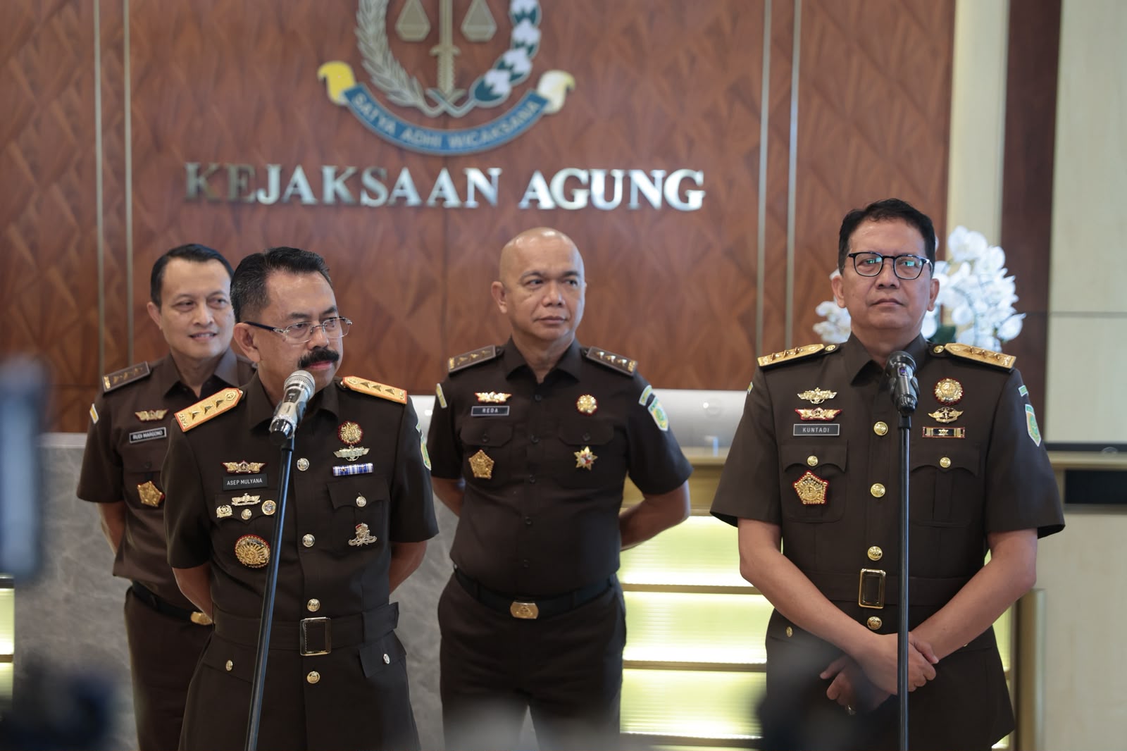 Presiden Prabowo Subianto menetapkan lima pejabat pimpinan tinggi madya baru di lingkungan Kejaksaan Agung . (BeritaNasional/Elvis Sendouw)
