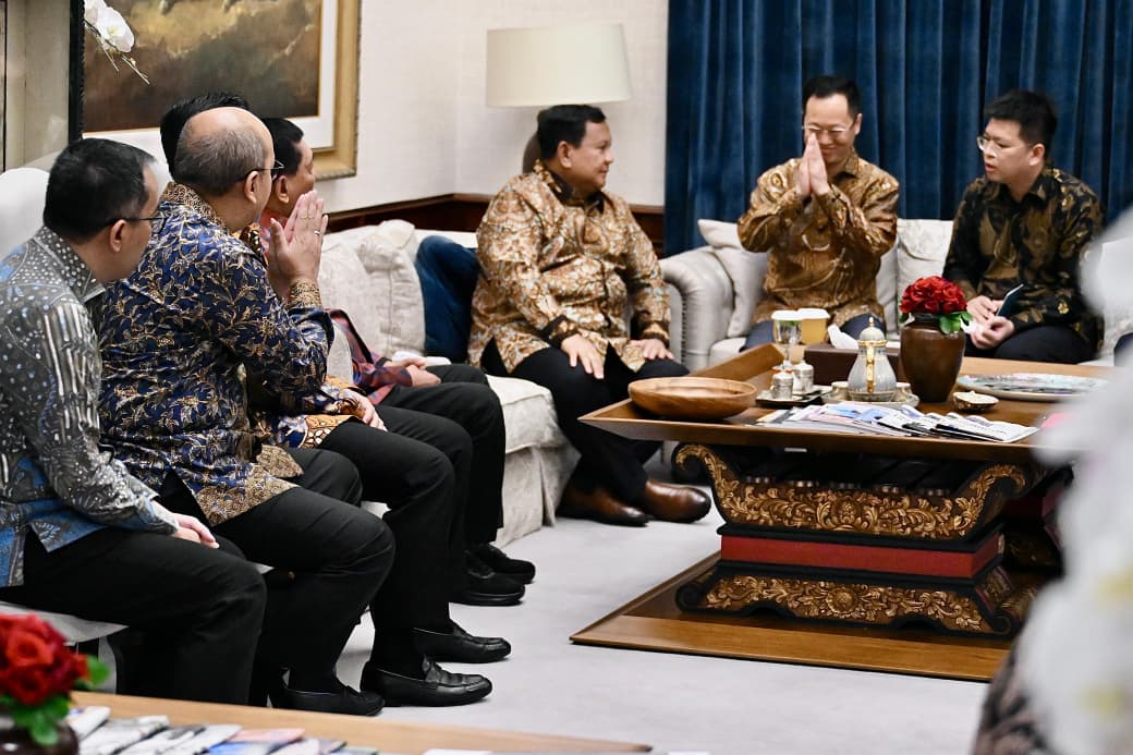 Presiden Prabowo Subianto menerima delegasi Hisense di kediamannya di Kertanegara, Jakarta. (BeritaNasional/Elvis/HO Biro Pers Istana/Cahyo)