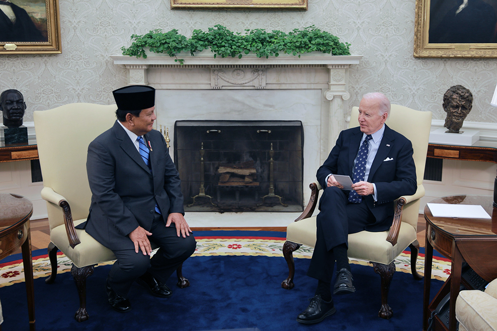 Presiden RI Prabowo Subianto bertemu Presiden Amerika Serikat Joe Biden di The White House, Pennyslyvania, Washington DC, Amerika Serikat, Selasa (12/11/2024). (BeritaNasional/HO Tim Presiden Prabowo/Elvis Sendouw)