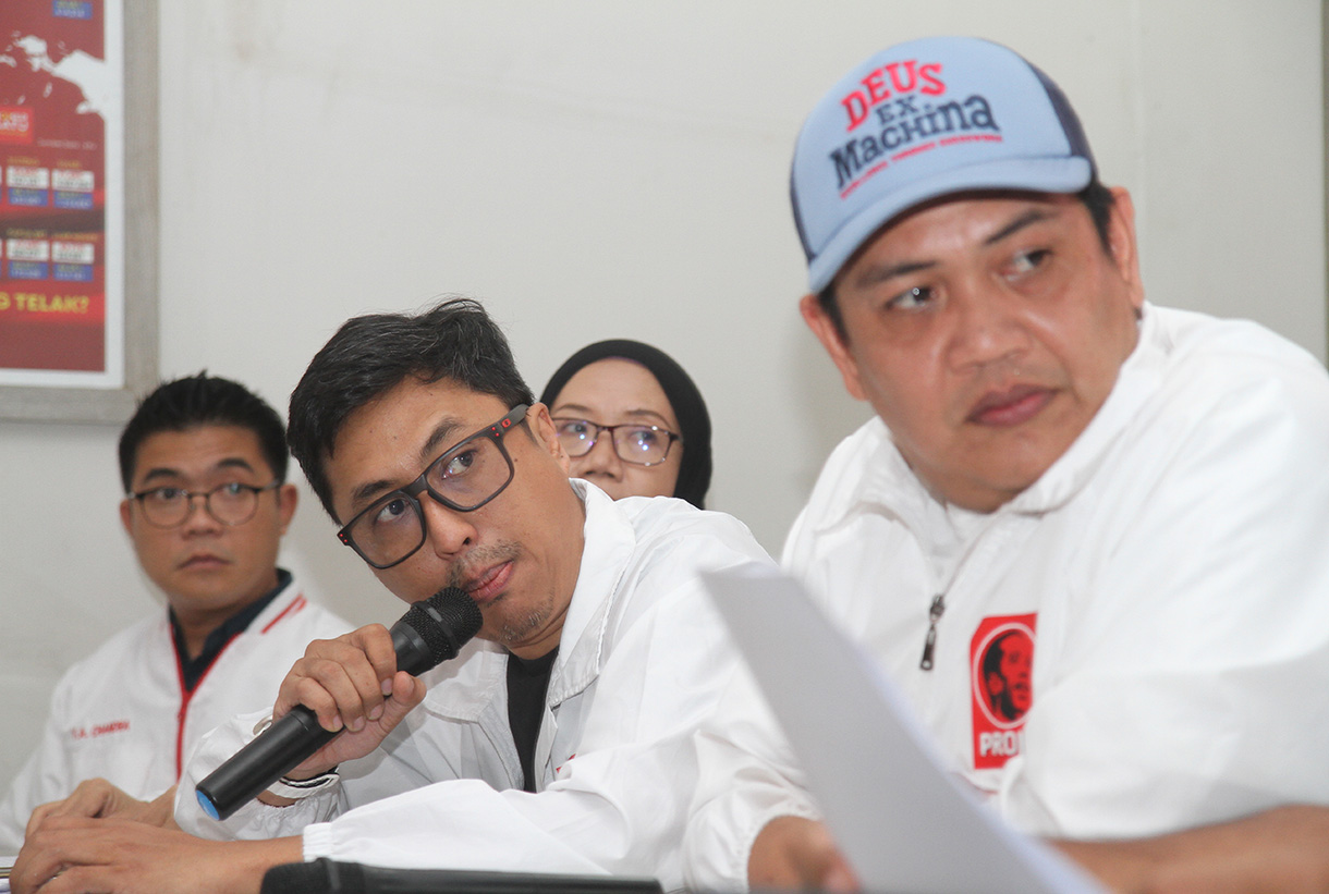 Deputi Bidang Koordinasi Peningkatan Kesejahteraan Sosial Kemenko PMK Nunung Nuryartono memberikan konfrensi persnya di kantor Kemenko PMK, Jakarta, Jumat (9/8/2024). (BeritaNasional.com/Oke Atmaja)