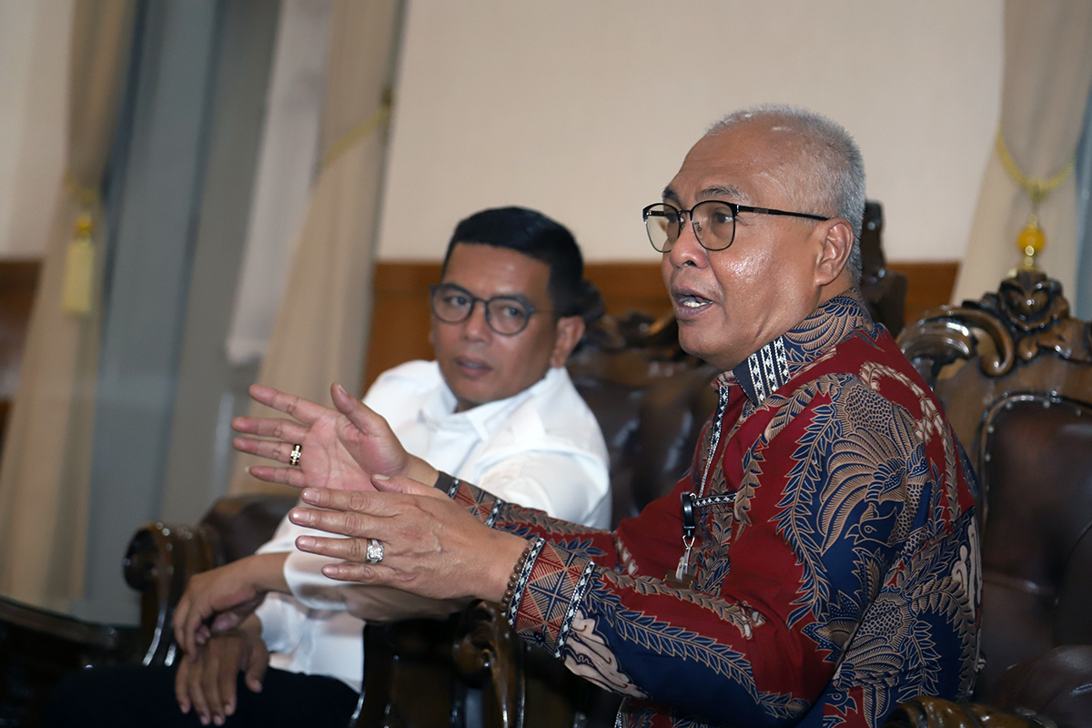 Keua dan pengurus Persatuan Wartawan Indonesia (PWI) Pusat temui Gubernur Banten Andra Soni bahas HPN 2026. (BeritaNasional/Elvis Sendouw)