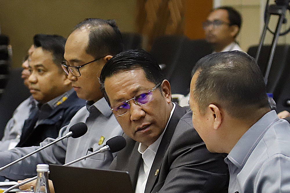 Raker Baleg Bersama Menkum Bahas RUU Perampasan Aset Diusulkan Masuk Prolegnas Prioritas Baleg DPR mengusulkan agar Rancangan Undang-Undang (RUU) tentang Perampasan Aset . (BeritaNasional/Elvis Sendouw)