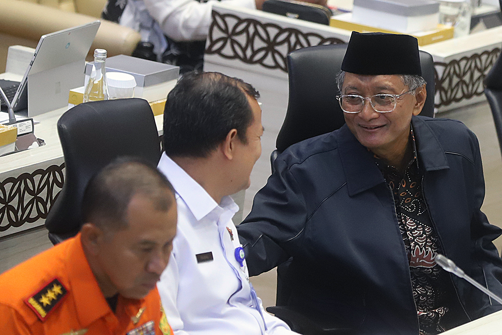 Rapat kerja komisi V bersama Menteri PU, Wamen Perhubungan, BMKG, Basarnas dan Korlantas ditunda. (BeritaNasional/Elvis Sendouw)