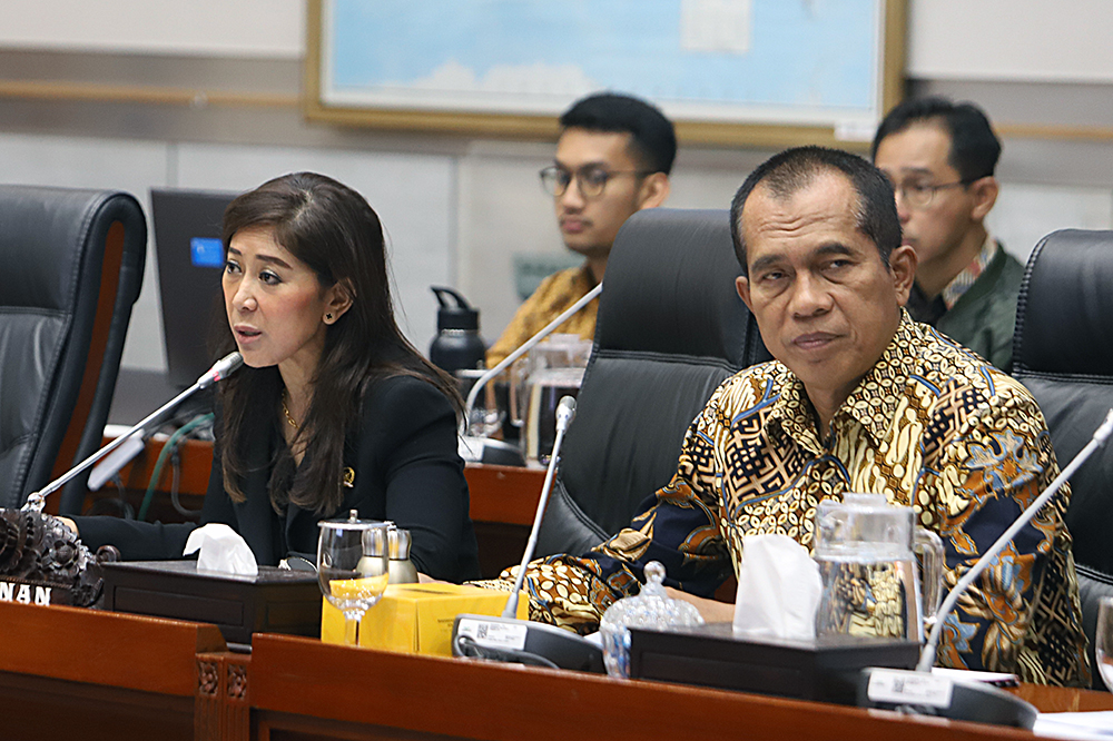 Rapat kerja Komisi I bersama Kemenhan dan TNI. (BeritaNasional/Elvis Sendouw)