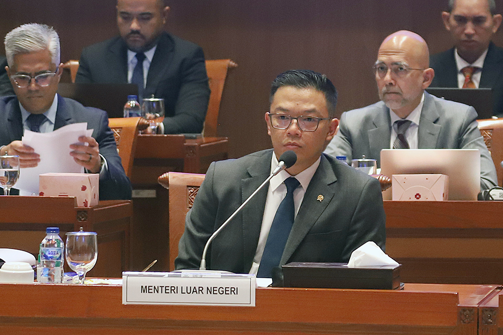 Raker Komisi I bersama Kemenlu Bahas Geopolitik Rapat kerja Komisi I dengan Menlu bahas situasi geopolitik. (BeritaNasional/Elvis Sendouw)