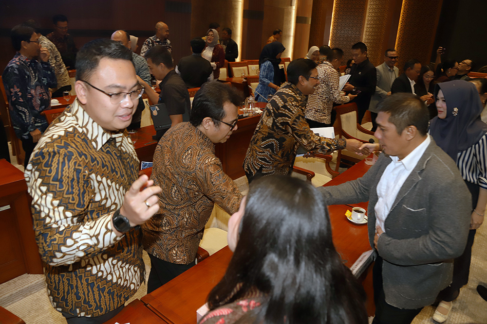 Raker Komisi I Bersama Komdigi Bahas Anggaran 2026 Rapat Kerja Komisi I dengan Komdigi. (BeritaNasional/Elvis Sendouw)