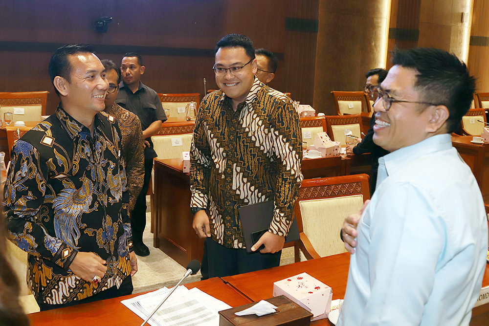 Raker Komisi I Bersama Komdigi Bahas Anggaran 2026 Rapat Kerja Komisi I dengan Komdigi. (BeritaNasional/Elvis Sendouw)