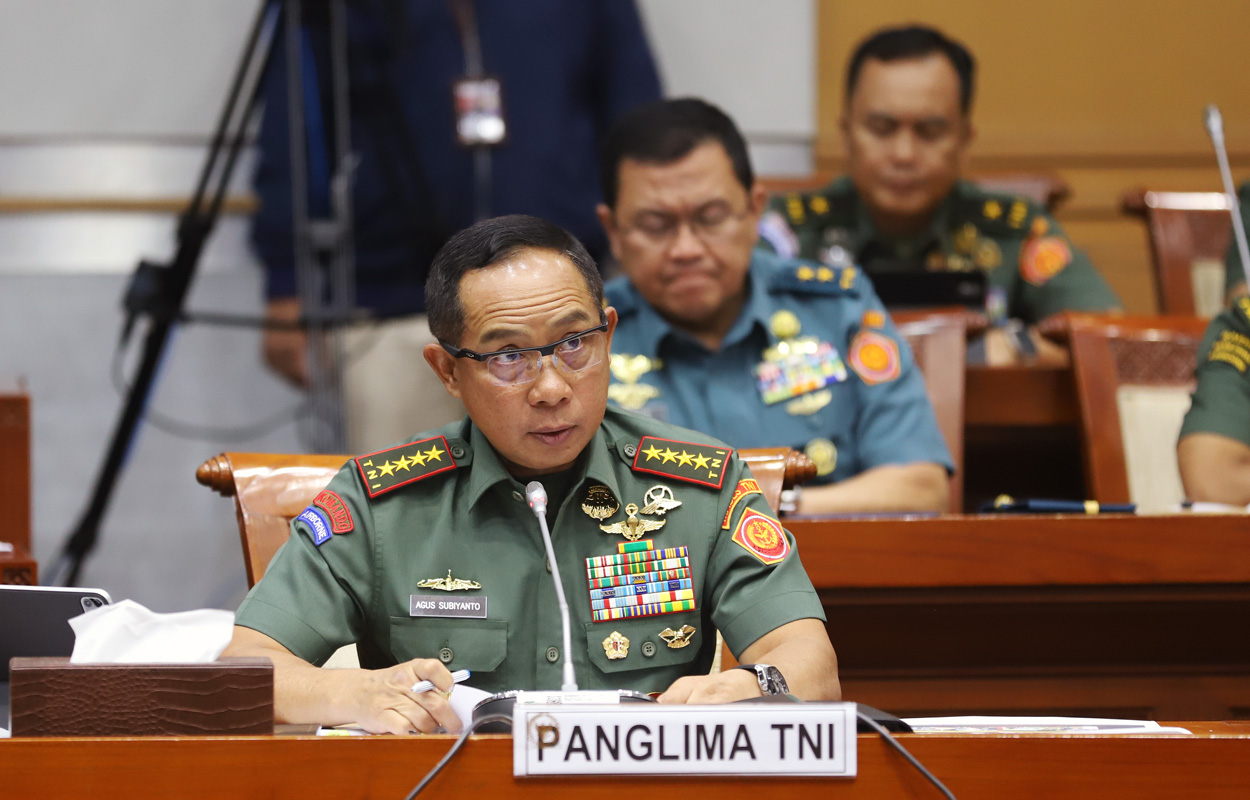 Rapat Kerja Panglima TNI bersama Komisi I. (IndonesiaGlobe/Elvis Sendouw)