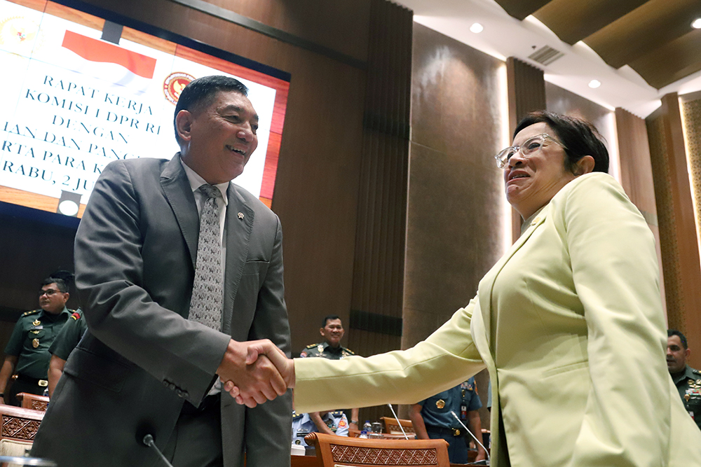 Rapat kerja Komisi I dengan Kementerian Pertahanan dan Panglima TNI. (BeritaNasional/Elvis Sendouw)