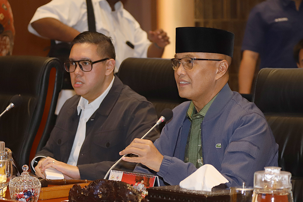 Raker Komisi I DPR Bersama Kemenlu Bahas Anggaran 2026 Rapat Kerja Komisi I dengan Kementerian Luar Negeri. (BeritaNasional/Elvis Sendouw)