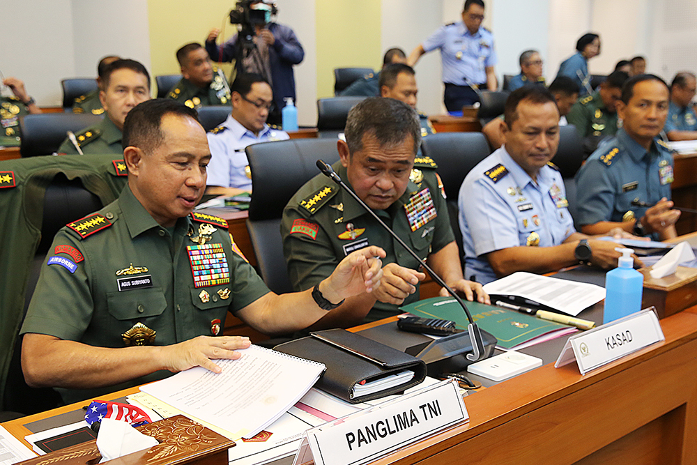 Rapat kerja Komisi I dengan TNI. (BeritaNasional/Elvis Sendouw)