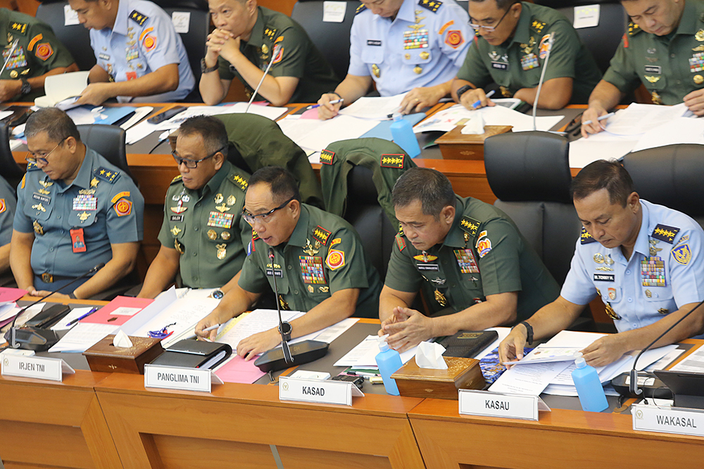 Rapat kerja Komisi I dengan TNI. (BeritaNasional/Elvis Sendouw)