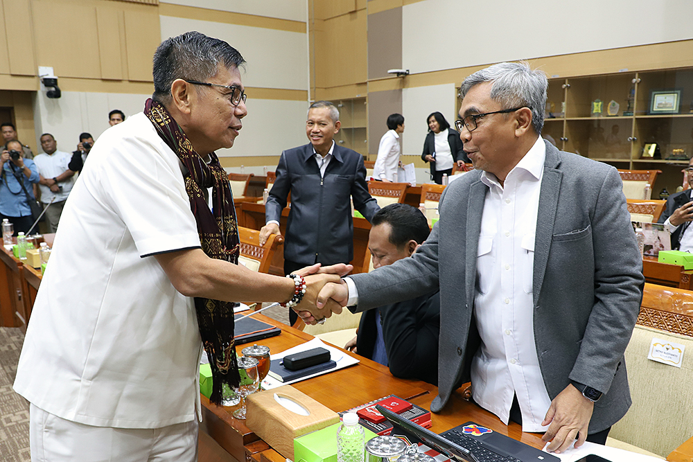 Rapat Kerja Komisi III dengan KPK bahas kinerja KPK. (BeritaNasional/Elvis Sendouw)