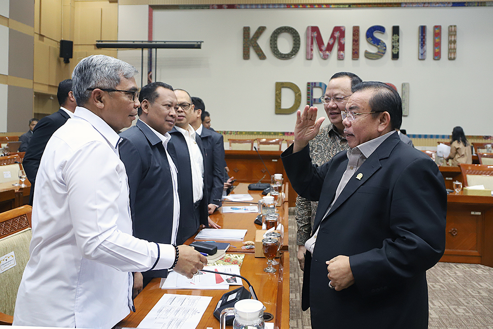 Ketua KPK RI Setyo Budiyanto dan Kepala BNN RI, Suyudi Ario Seto mengikuti rapat kerja bersama Komisi III DPR. (BeritaNasional/Elvis Sendouw)