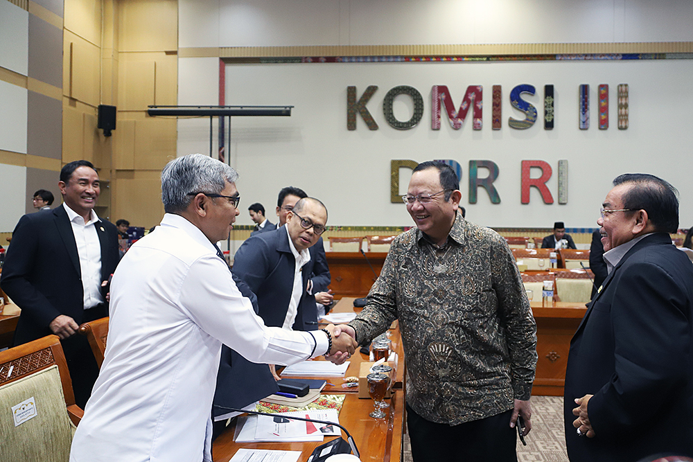 Ketua KPK RI Setyo Budiyanto dan Kepala BNN RI, Suyudi Ario Seto mengikuti rapat kerja bersama Komisi III DPR. (BeritaNasional/Elvis Sendouw)