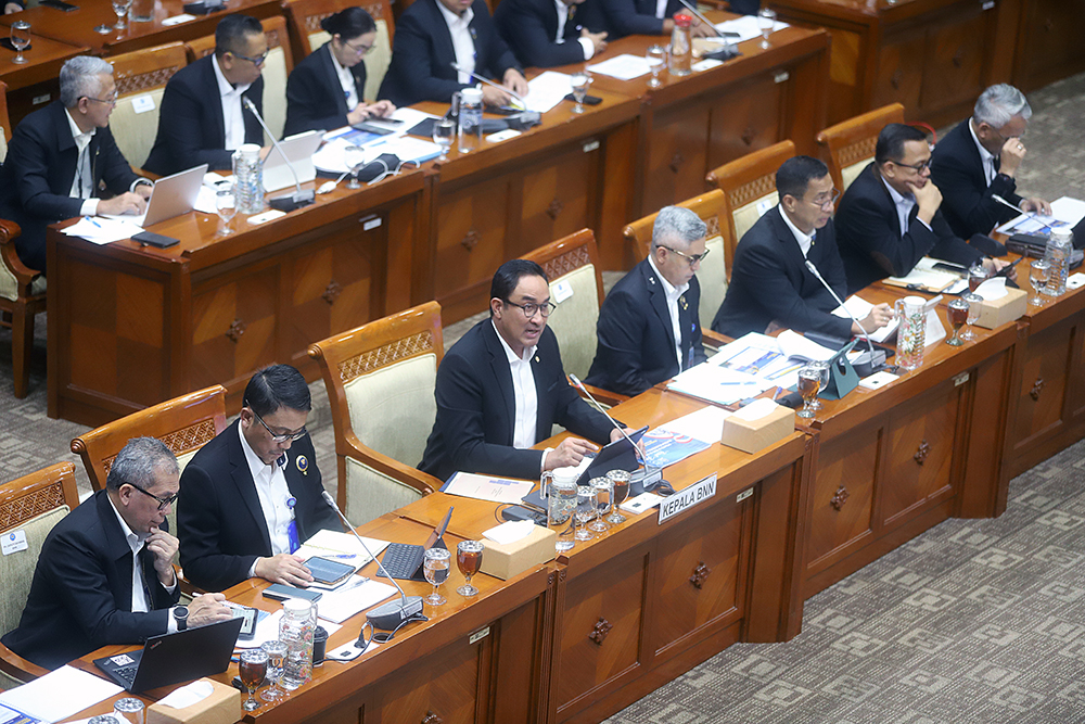 Kepala Badan Narkotika Nasional (BNN) Suyudi Ario Seto memberikan penjelasan dalam rapat kerja bersama Komisi III DPR. (BeritaNasional/Elvis Sendouw)