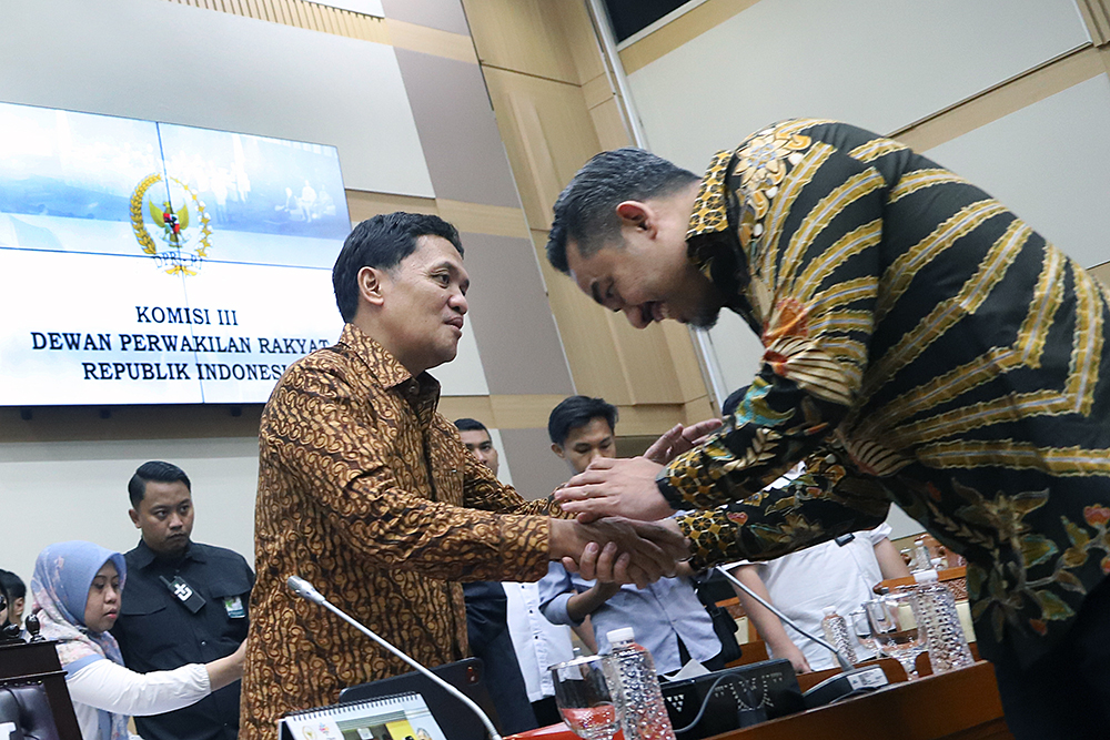 Raker Komisi III dengan Menteri UMKM Bahas Kasus Hukum Toko Mama Rapat Kerja Komisi III bersama Menteri UMKM. (BeritaNasional/Elvis Sendouw)