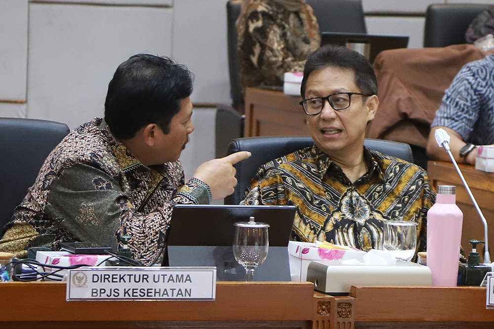 Rapat Kerja Komisi IX dengan Menteri Kesehatan RI serta menghadirkan Ketua Dewan Jaminan Sosial Nasional, Ketua Dewan Pengawas dan Direktur Utama BPJS Kesehatan. Membahas potensi defisit Dana Jaminan Sosial (DJS) Kesehatan tahun 2025. (BeritaNasional/Elvis Sendouw)