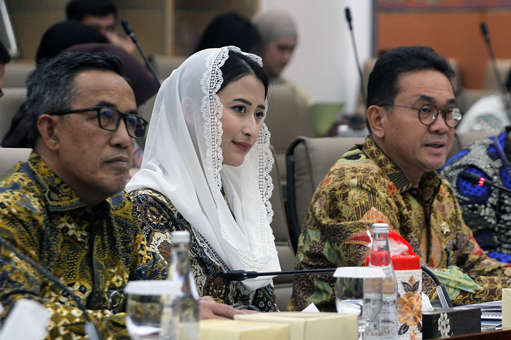 Menteri Perdagangan Budi Santoso mengikuti rapat kerja bersama Komisi VI DPR. (BeritaNasional/Elvis Sendouw)
