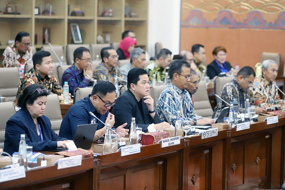 Rapat kerja komisi VI bersama Menteri BUMN. (BeritaNasional/Elvis Sendouw)