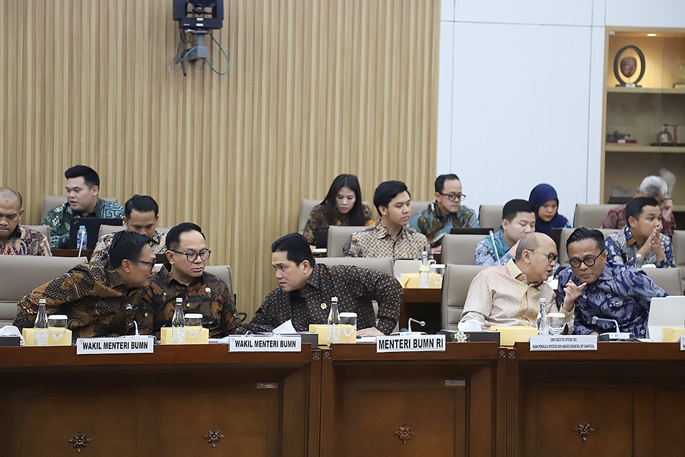 Rapat Kerja da Rapat Dengar Pendapat Komisi VI bersama BUMN dan Danatnara. (BeritaNasional/Elvis Sendouw)