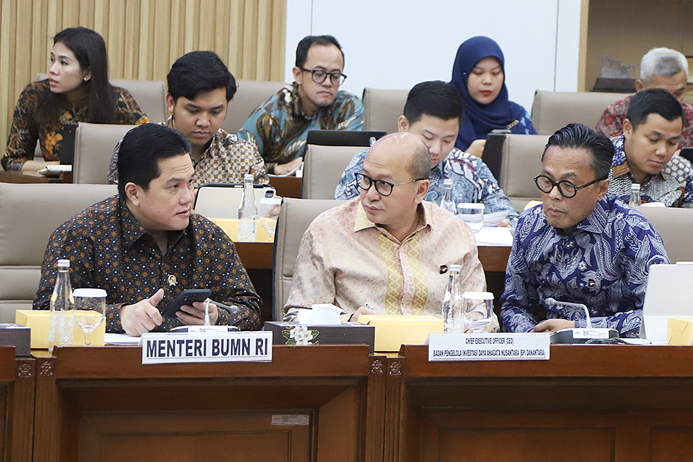 Rapat Kerja da Rapat Dengar Pendapat Komisi VI bersama BUMN dan Danatnara. (BeritaNasional/Elvis Sendouw)