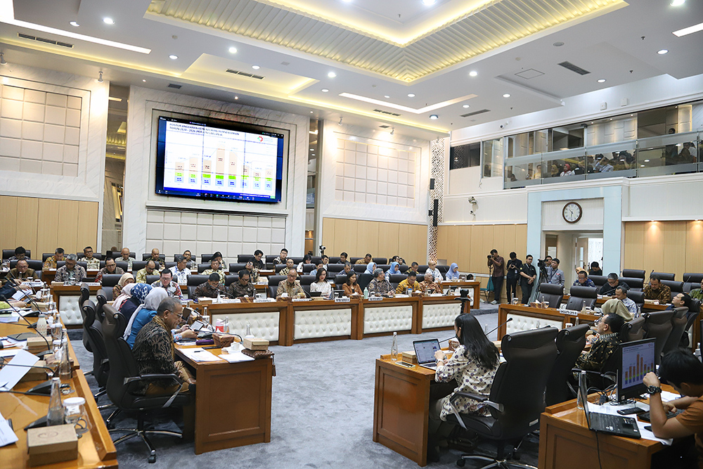Raker Komisi VII Bersama Menperin dan Menpar Bahas Anggaran 2026 Rapat Kerja Komisi VII denggan Menteri Perindustrian dan Menteri Pariwisata. (BeritaNasional/Elvis Sendouw)