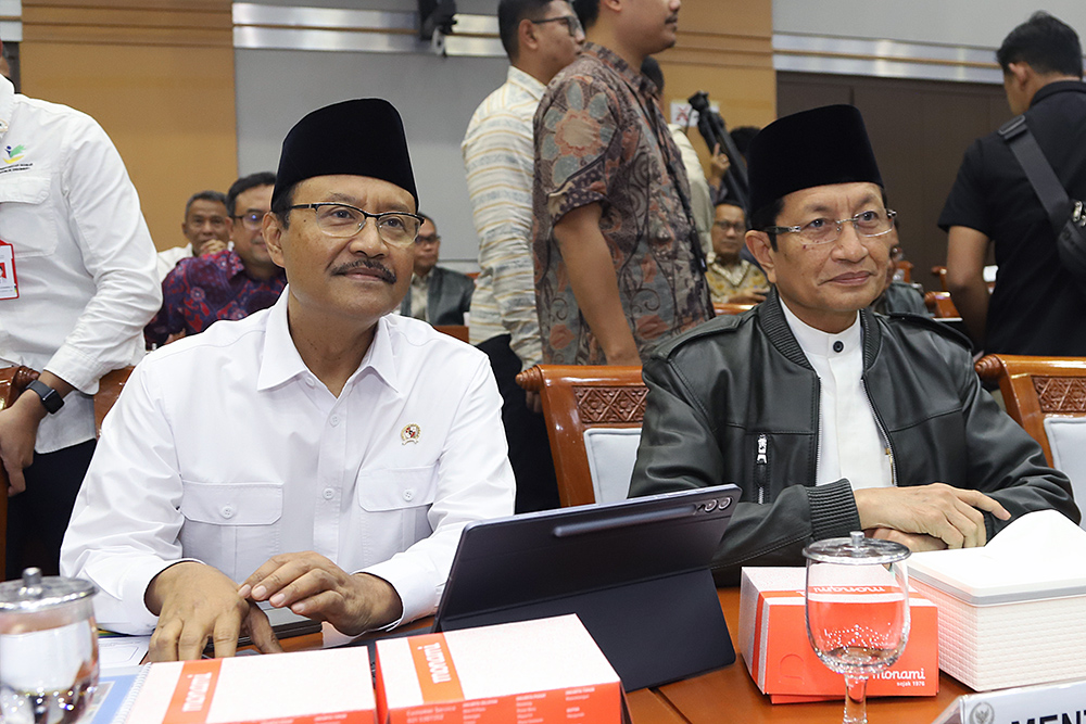 Raker Komisi VIII Bersama Menag dan Mensos Bahas Rencana Kerja dan Anggaran 2026 Rapat Kerja Komisi VIII dengan Menteri Agama (Menang) Nasaruddin Umar dan Menteri Sosial (Mensos) Syaifullah Yusuf (Gus Ipul). (BeritaNasional/Elvis Sendouw)