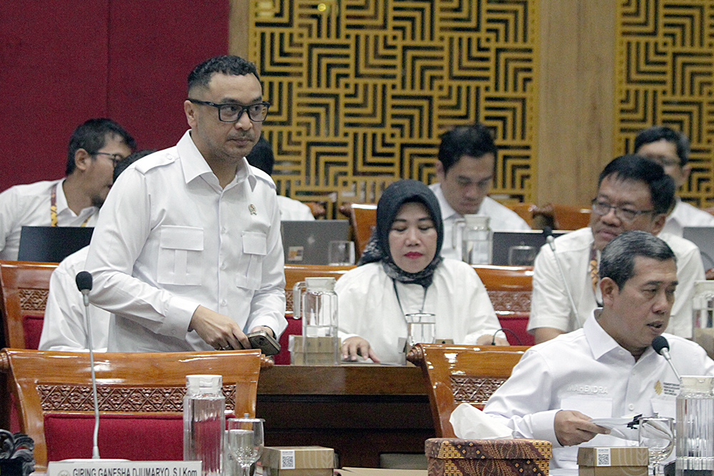 Raker Komisi X Bersama Wakil Menteri kebudayaan Bahas RKA Kembud Tahun 2026 Rapat Kerja komisi X dengan Wakil Menteri Kebudayaan. (BeritaNasional/Elvis Sendouw)