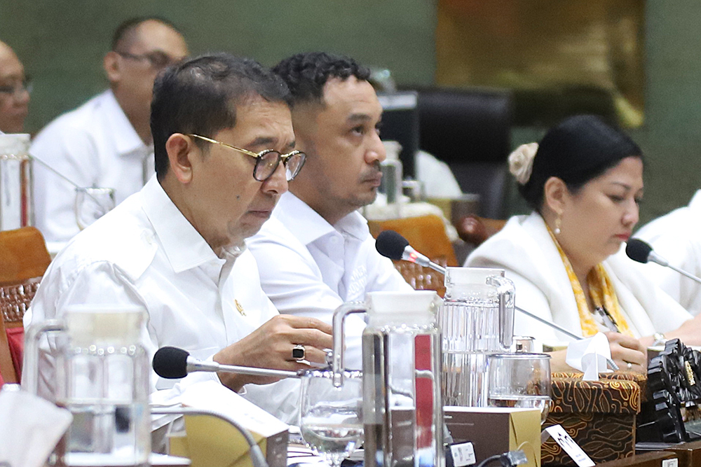 Raker Komisi X DPR Bersama Menteri Kebudayaan Rapat Kerja Komisi X bersama Kementerian Kebudayaan. (BeritaNasional/Elvis Sendouw)