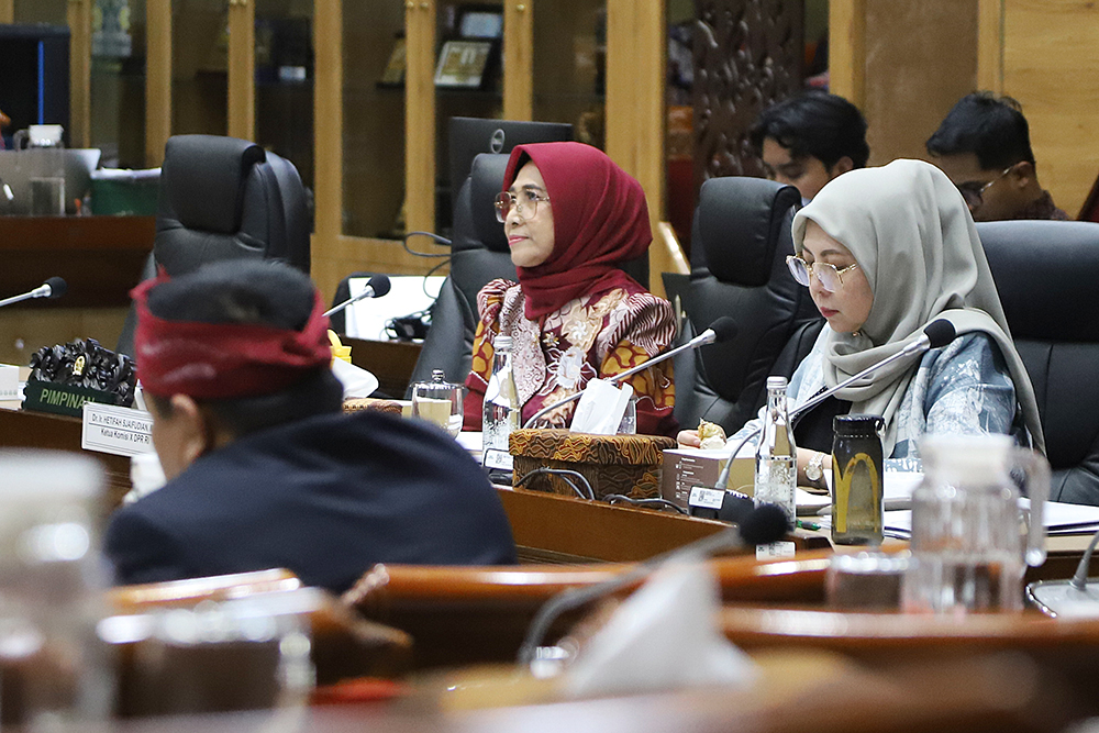 Raker Komisi X DPR Bersama Menteri Kebudayaan Rapat Kerja Komisi X bersama Kementerian Kebudayaan. (BeritaNasional/Elvis Sendouw)